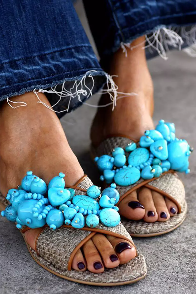 Load image into Gallery viewer, Odyssey Criss Cross Sandal - Shoes
