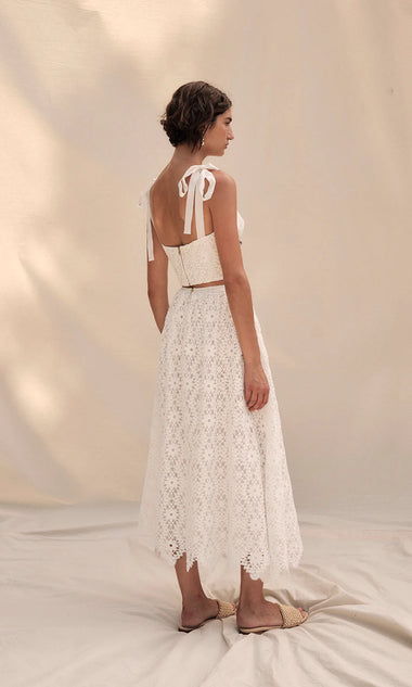 Rella Daisy Embroidery Set