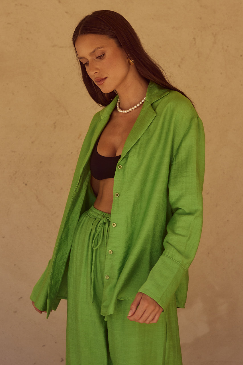 Load image into Gallery viewer, Jardin Shirt Apple - Top
