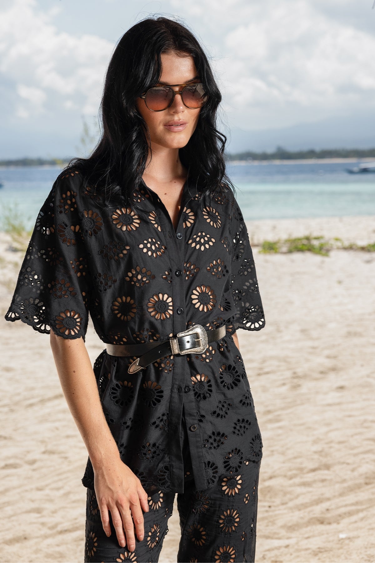 Load image into Gallery viewer, Shirt Mira Black - Top
