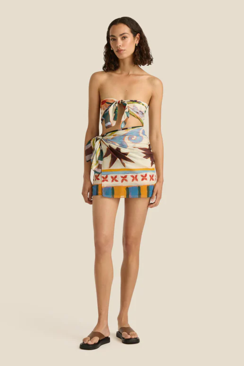 Load image into Gallery viewer, Petite Pareo Charm
