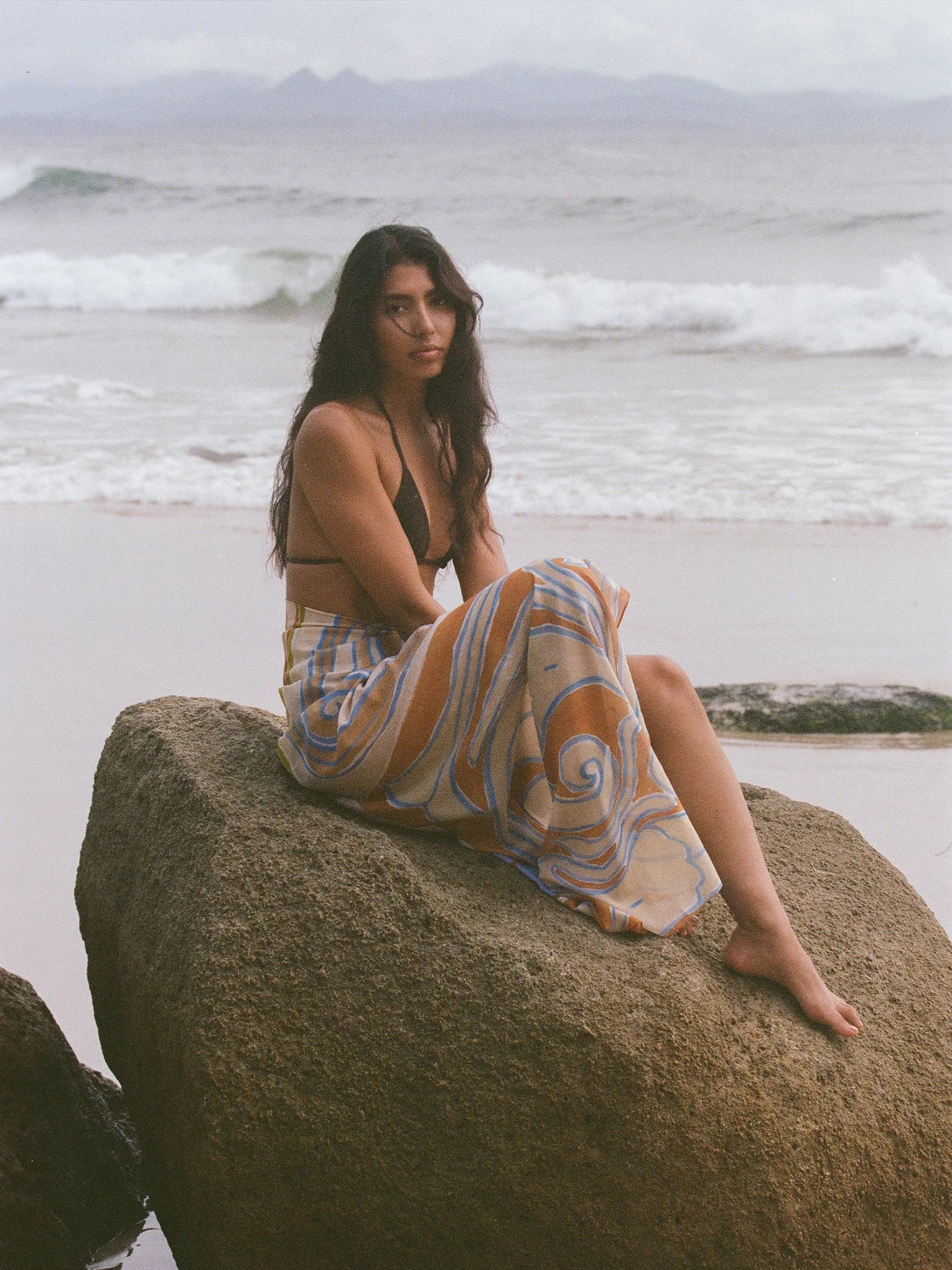 Load image into Gallery viewer, Square Pareo Siren Tile - ONE SIZE - Sarong

