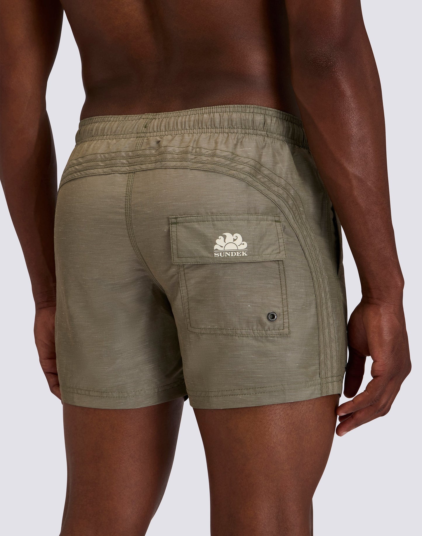 Load image into Gallery viewer, Goldenwave Men&amp;#39;s Short in Pine
