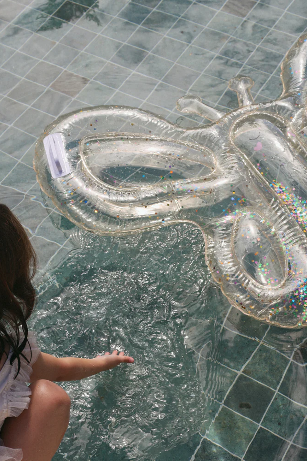 Load image into Gallery viewer, Kids Lie-On Float Cotton Candy Glitter
