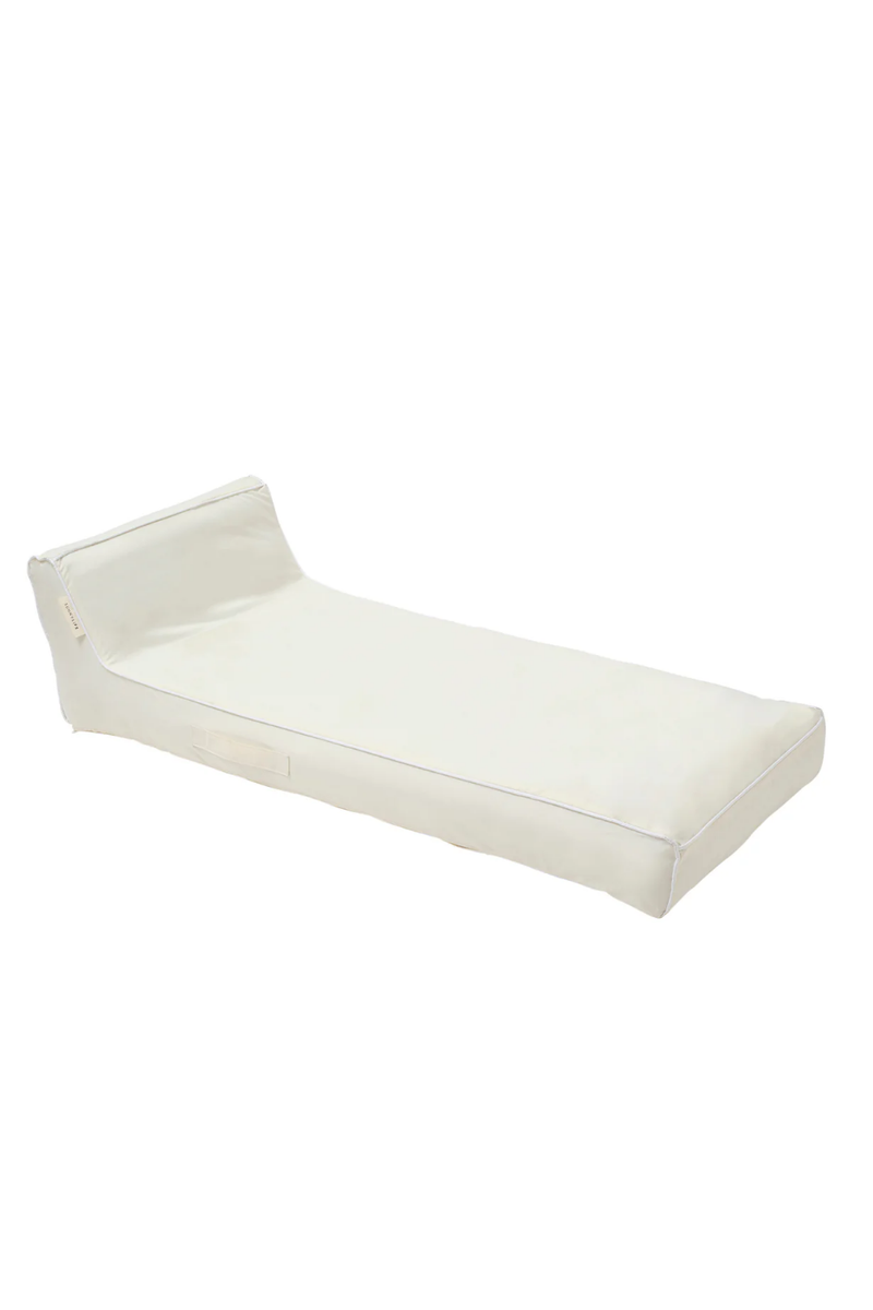 Luxe Lie-On Lounger Casa Blanca
