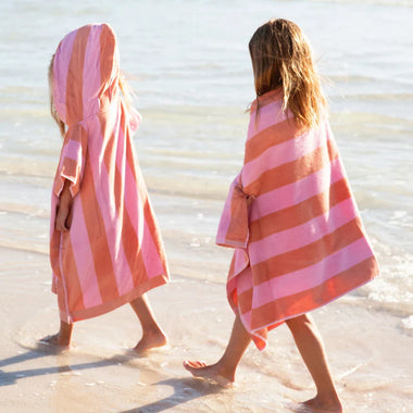 Terry Beach Hooded Towel Sea Seeker Strawberry