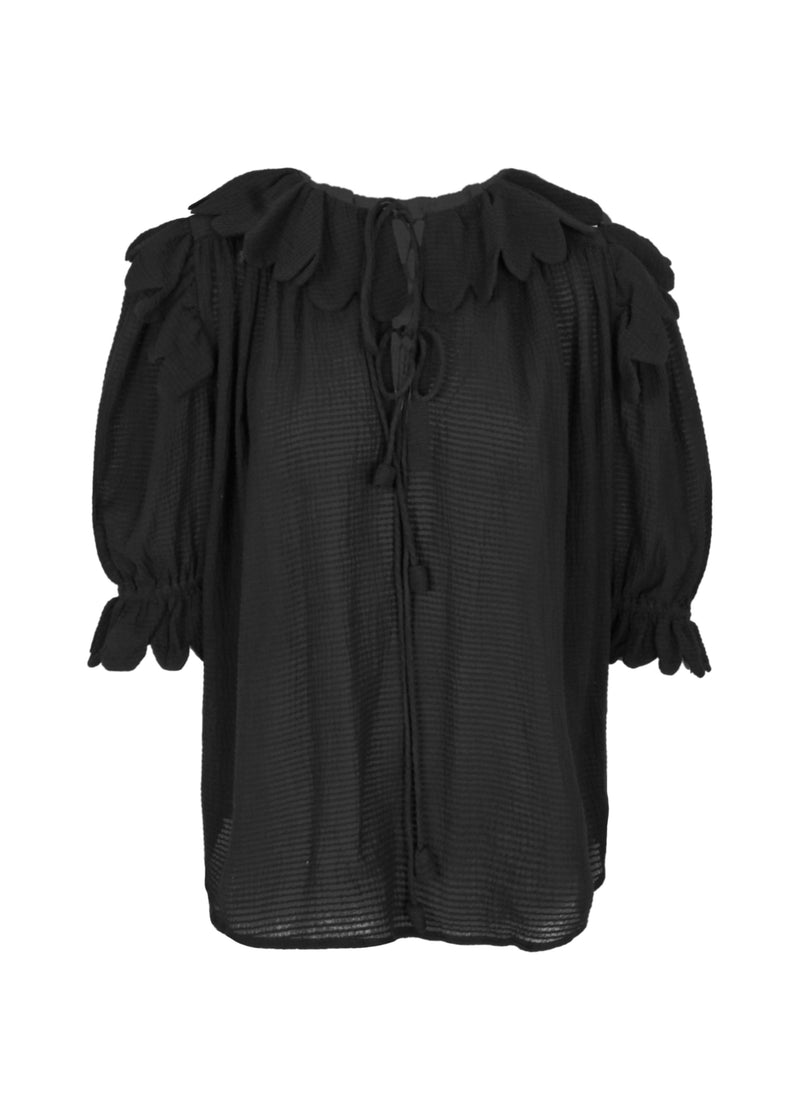 Nico Scallop Top Plain Waffle Black