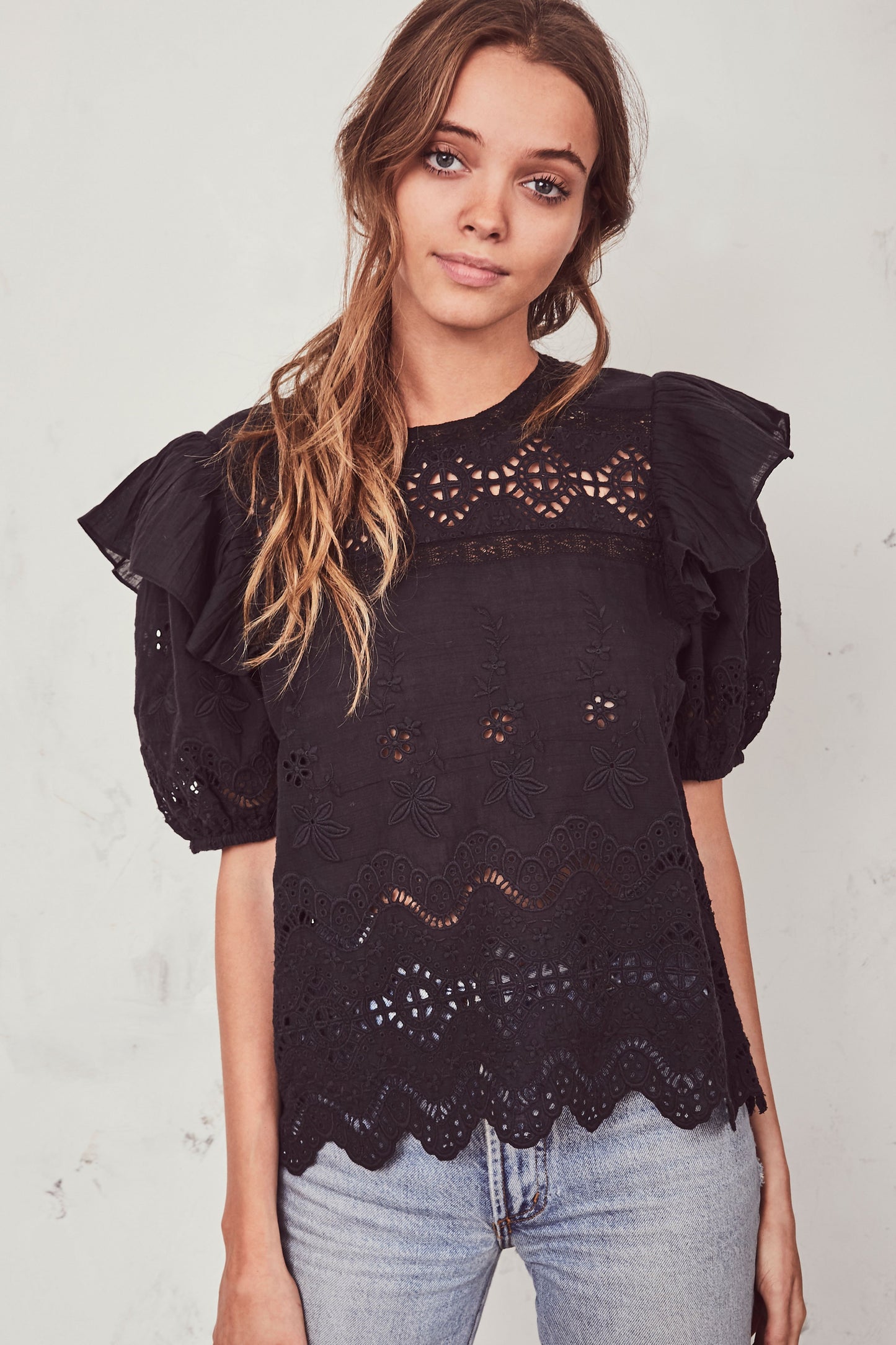 Load image into Gallery viewer, Tilda Top Black - Top
