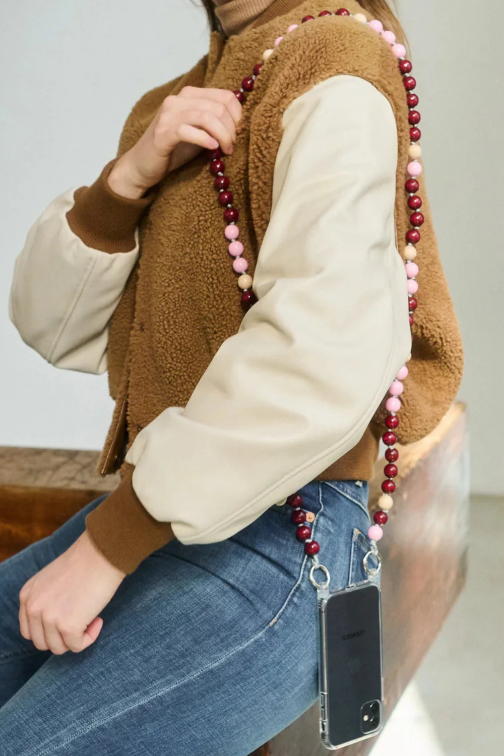 Load image into Gallery viewer, Phone Crossbody Chain Autumn
