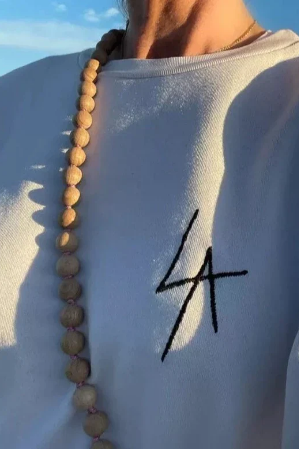 Load image into Gallery viewer, Phone Crossbody Chain Wood/Pink
