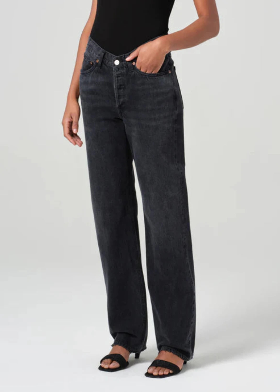 Load image into Gallery viewer, V-Waist Kelly In Decibel - Bottoms
