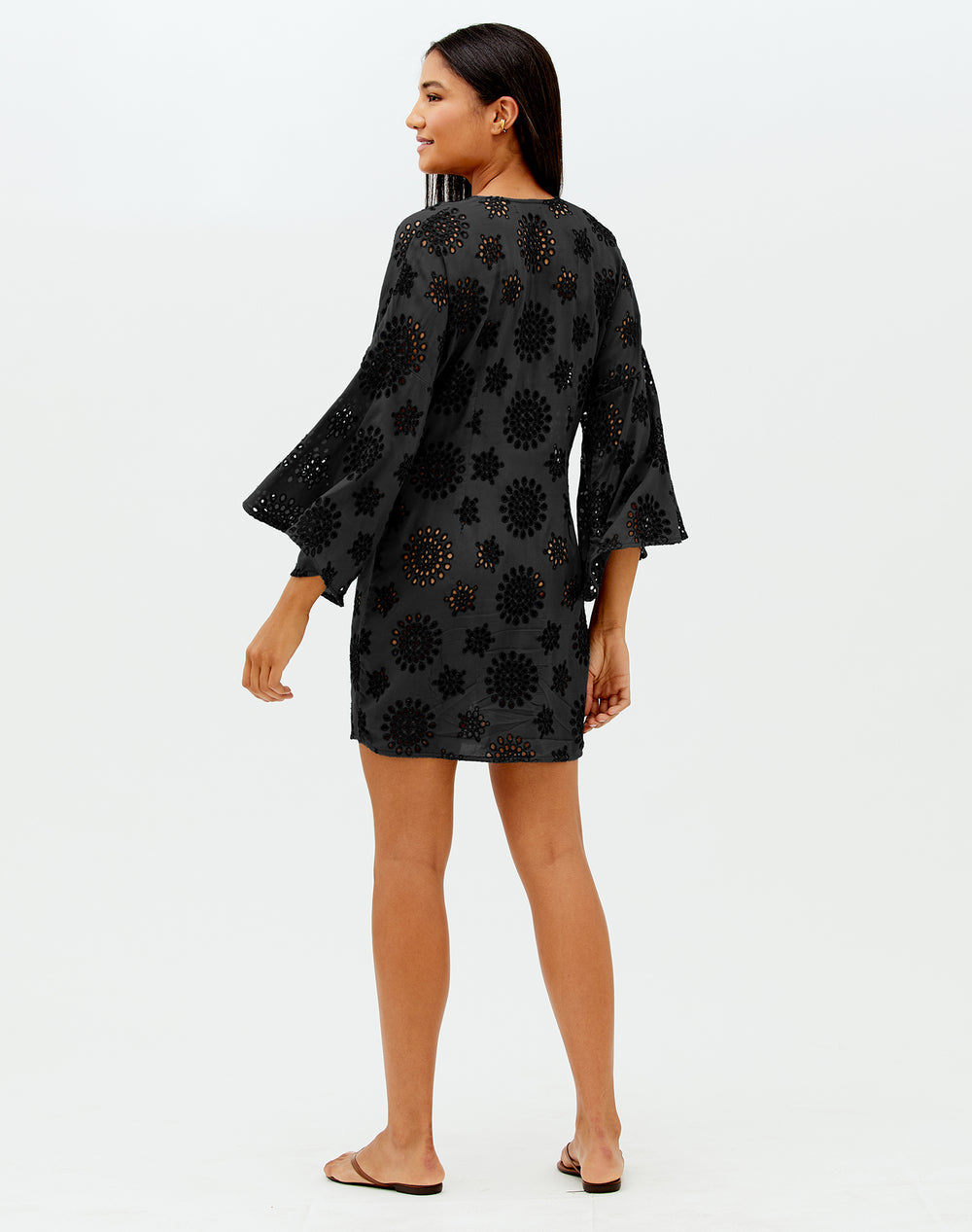Load image into Gallery viewer, Eyelet Perola Short Cover Up Black - Cover Up
