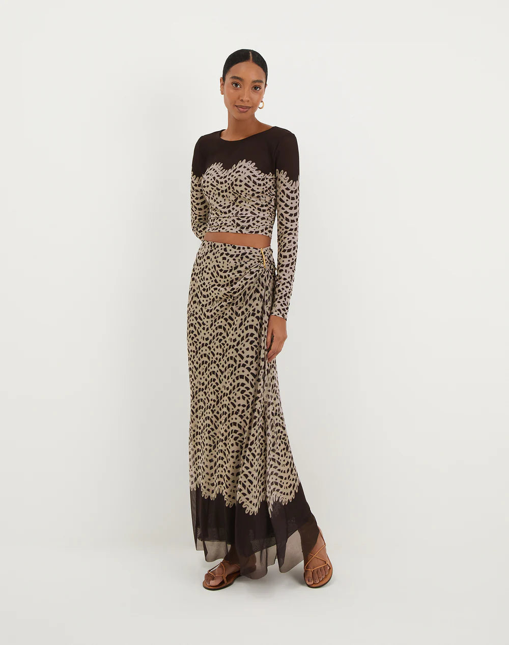 Load image into Gallery viewer, Amira Detail Long Skirt Poeme
