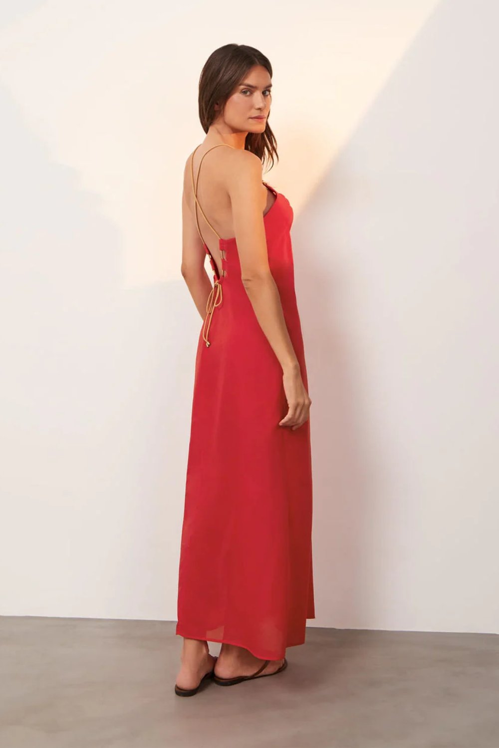 Load image into Gallery viewer, Solid Zima Detail Cover Up Red
