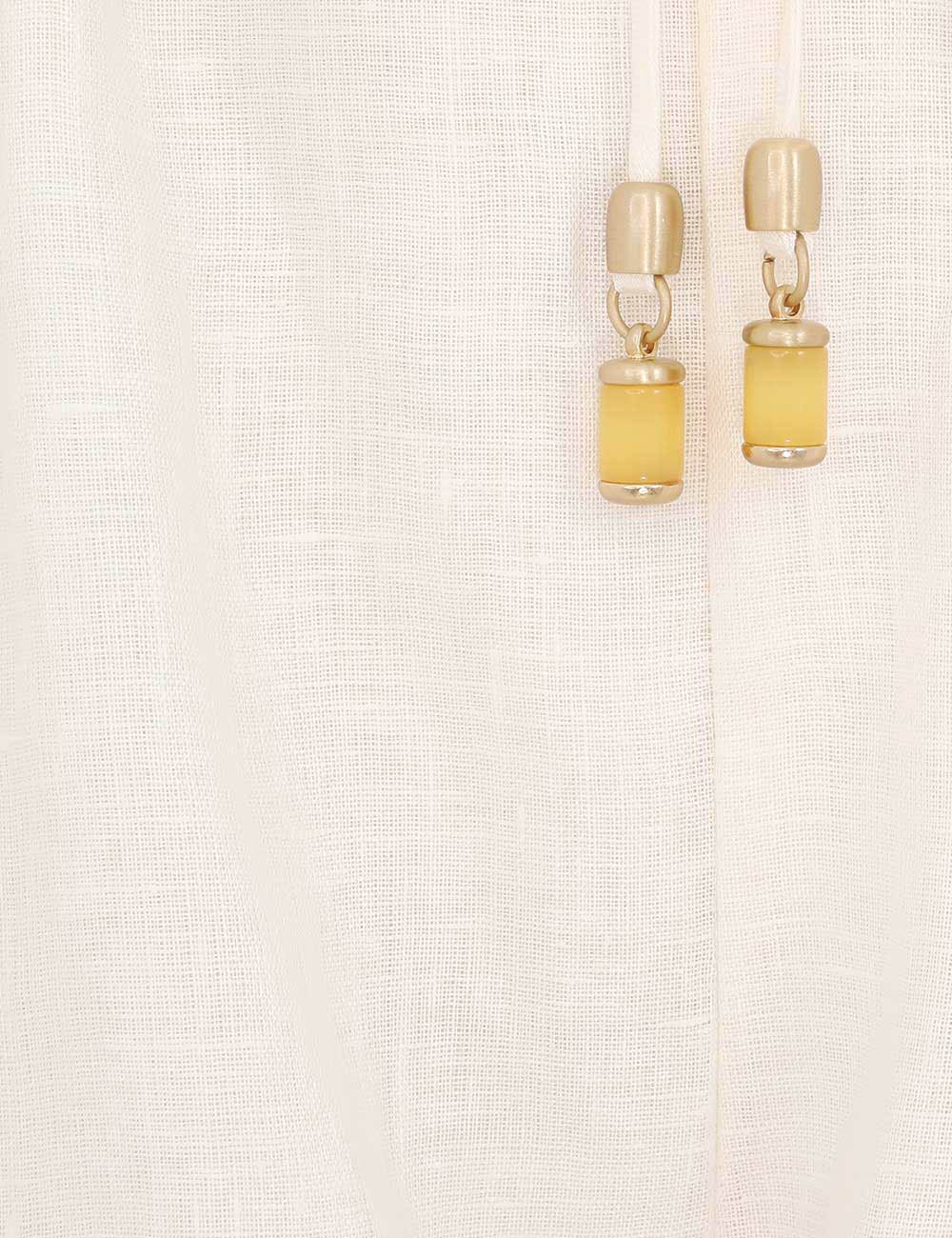 Load image into Gallery viewer, Everly Flower Trim Short Ivory - Shorts
