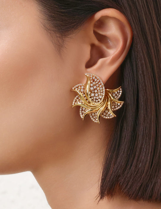 Load image into Gallery viewer, Nova Pave Studs - Earrings
