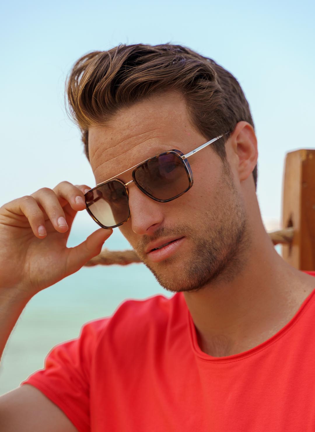 Load image into Gallery viewer, Model Wearing Tortoiseshell Sunglasses
