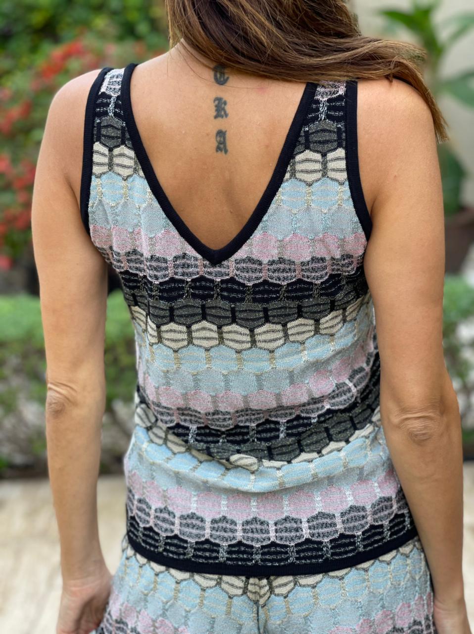 Load image into Gallery viewer, Striped Frill Shorts In Honeycomb Knit With Frilled Edge Black - Shorts
