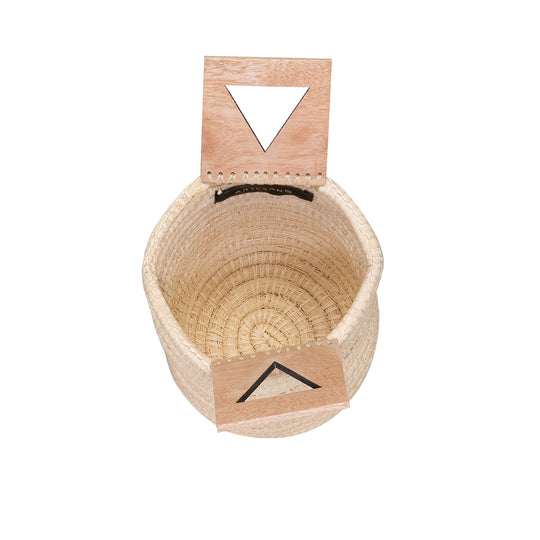 Load image into Gallery viewer, Canoa Straw Bucket bag Natural &amp;amp; Wood Handle

