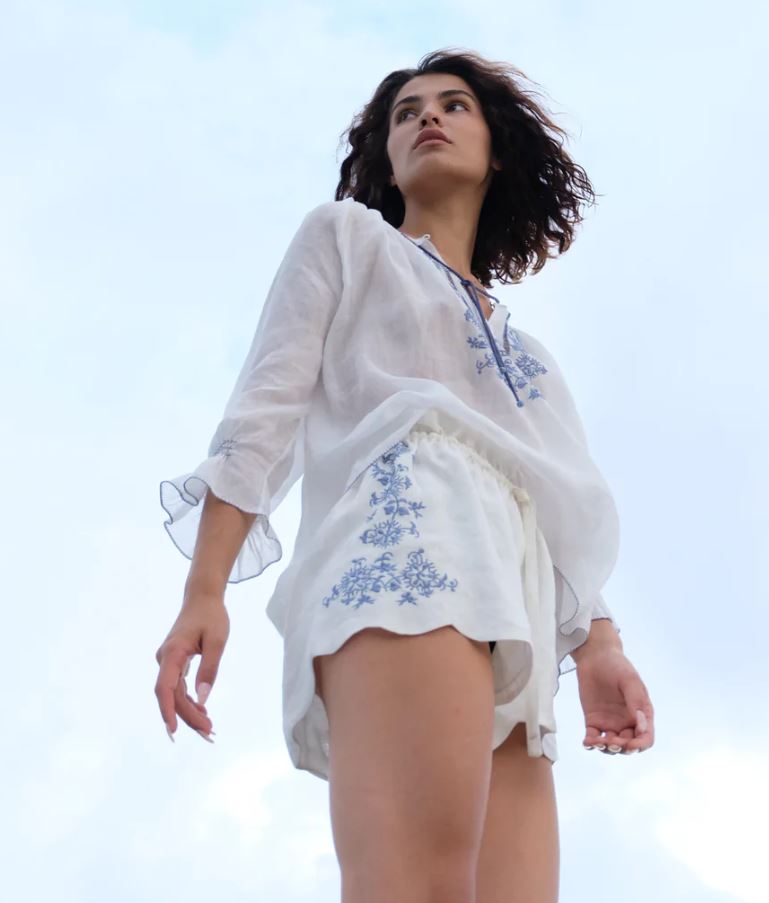 Load image into Gallery viewer, Womens Linen Shorts in White
