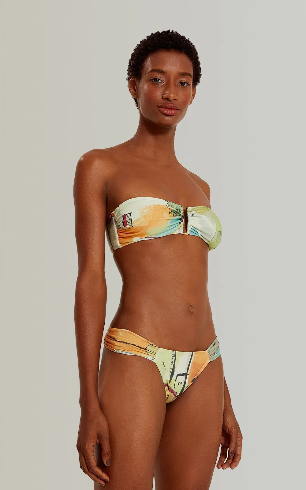 Load image into Gallery viewer, Drop Bandeau Bikini Top Caraiva

