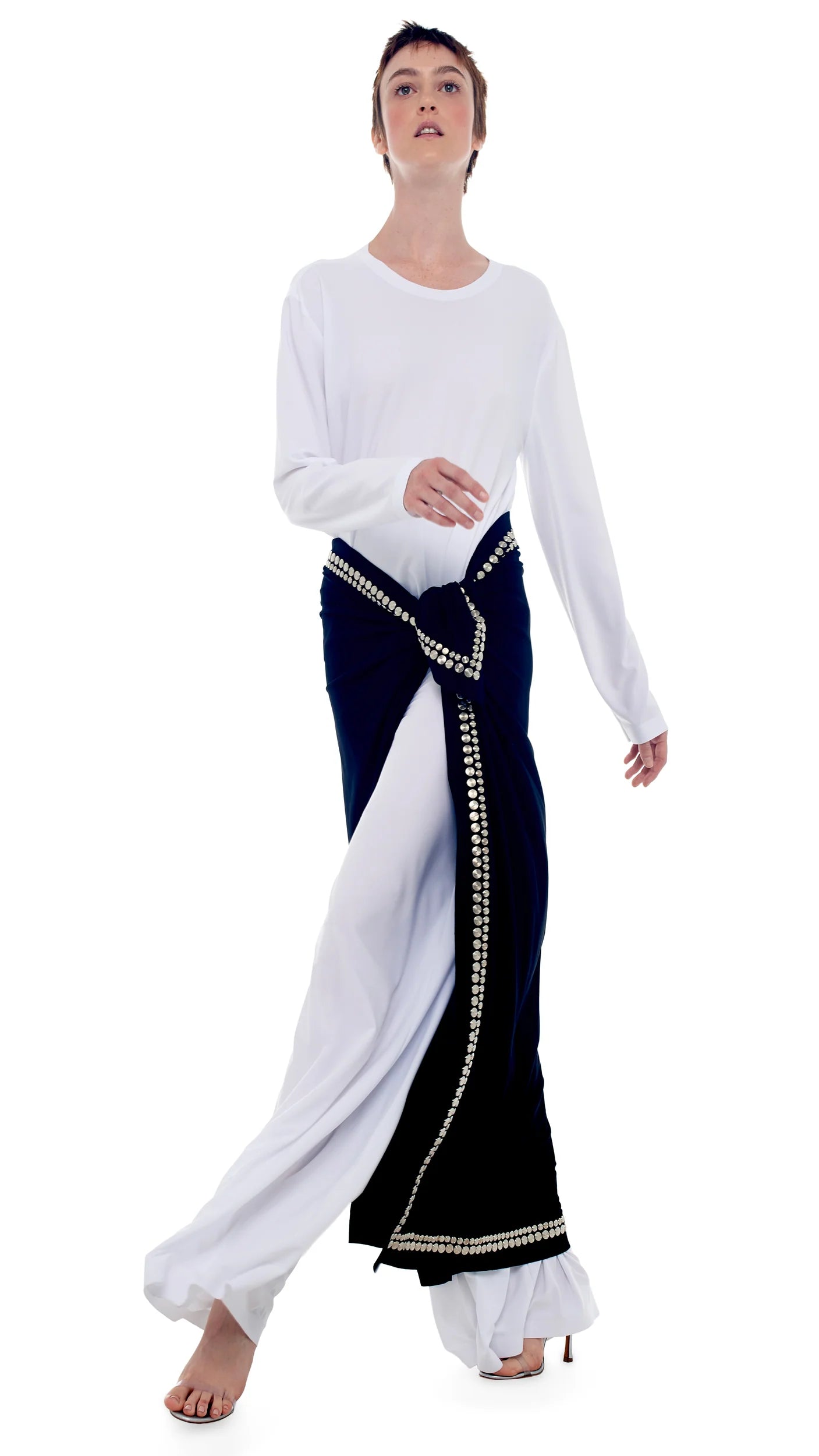 Load image into Gallery viewer, Black Sarong with Metal Studs
