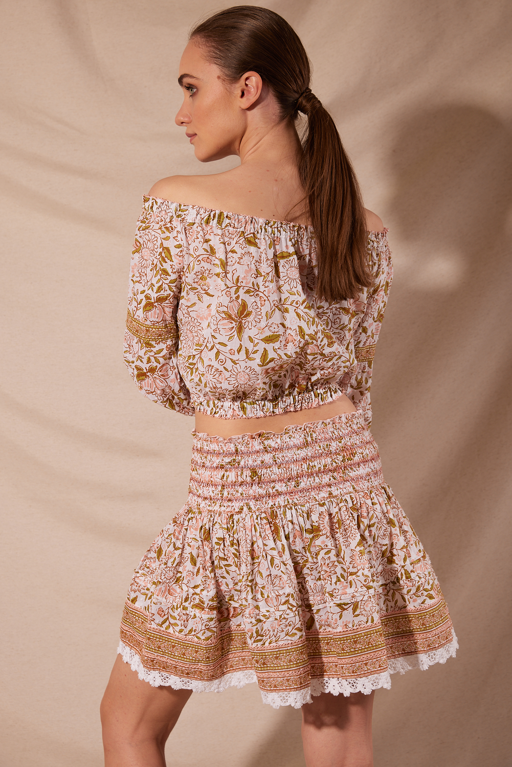 Load image into Gallery viewer, Mini Skirt Galia Green Menton Cotton Plumeti - Skirt
