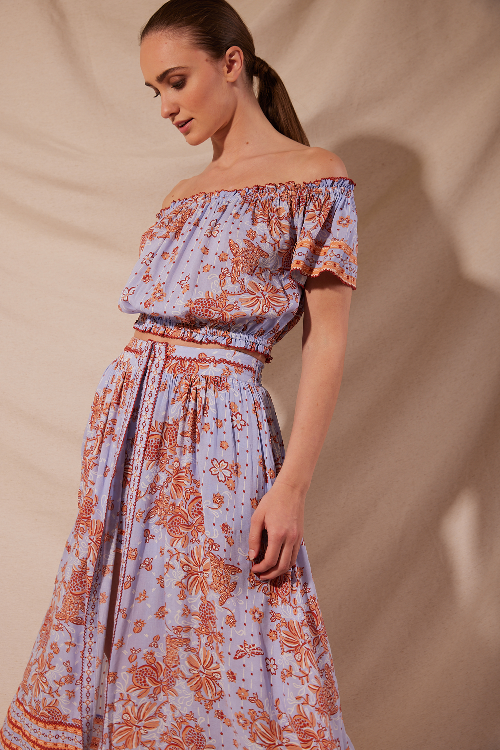 Load image into Gallery viewer, Top Camilla Sky Grenade Viscose - Top
