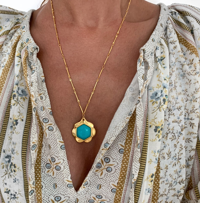 Lili Turquoise Flower Necklace - Glass Jewelry