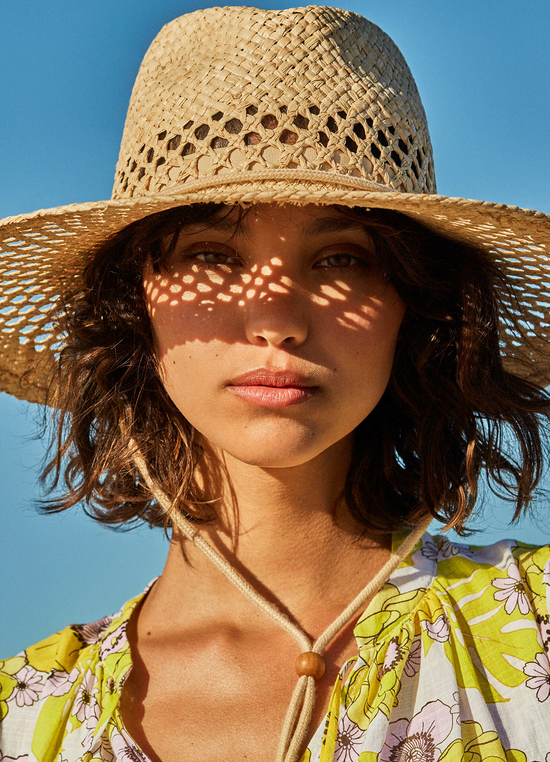 Load image into Gallery viewer, Shady Lady Raffia Crochet Hat Natural
