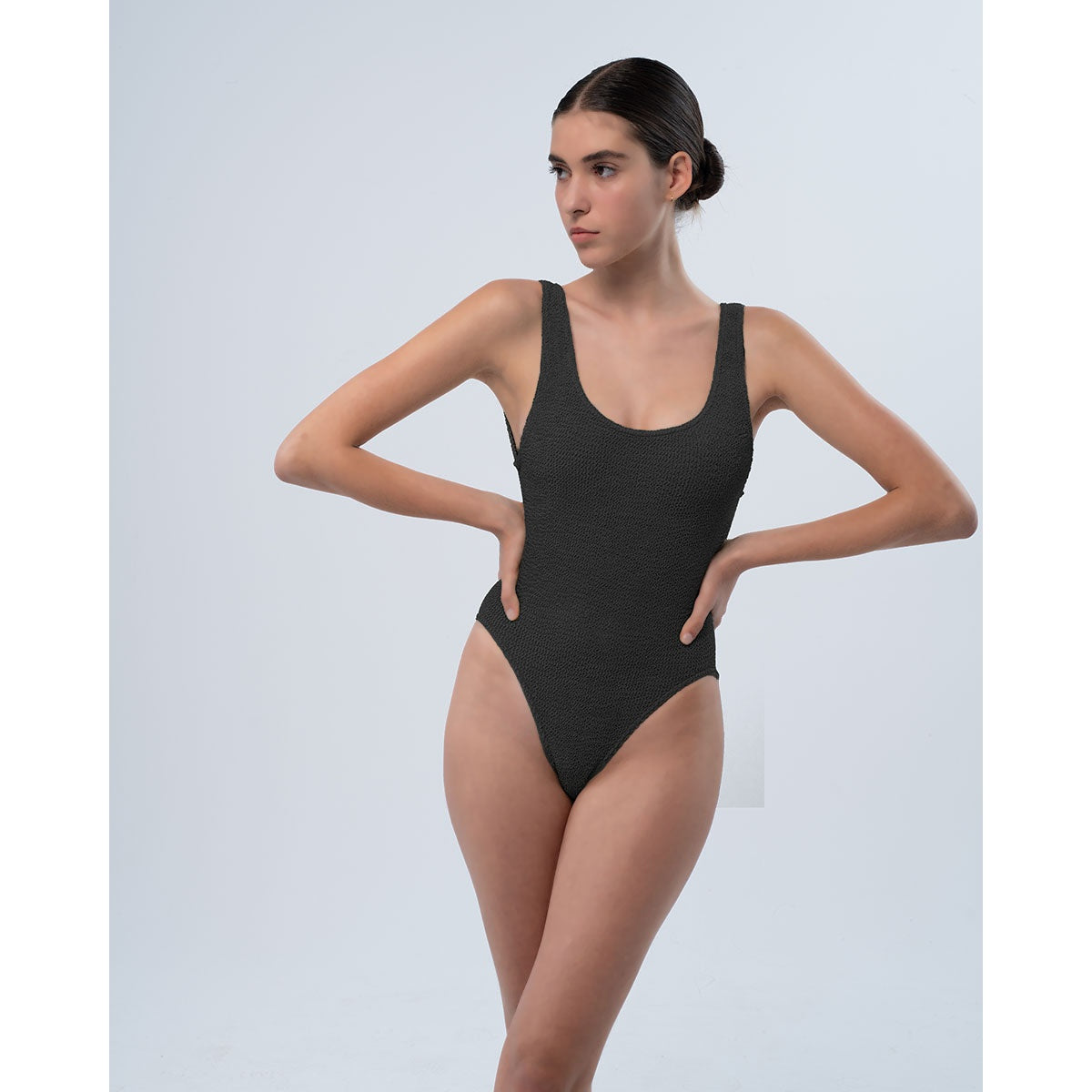 Load image into Gallery viewer, Riva One Piece Liquorice - ONE SIZE - One Piece
